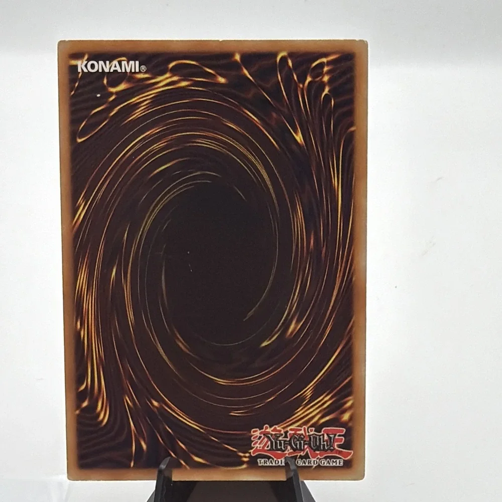 Yugioh Blue-Eyes White Dragon LOB-E001 Ultra Rare